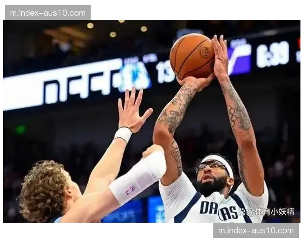 浓眉左手韧带撕裂仅战20场 奇才伤病风险管理成关键 浓眉左手韧带撕裂仅战20场 奇才伤病风险管理成关键