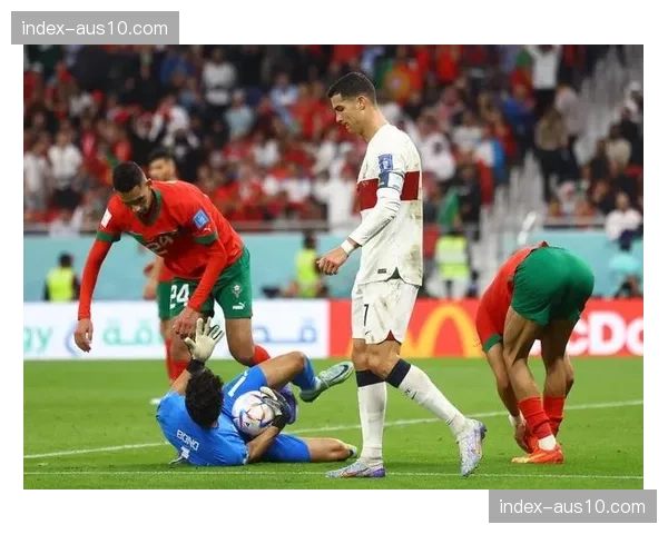 葡萄牙体育43年后再进欧冠八强 主场气势成逆转关键因素